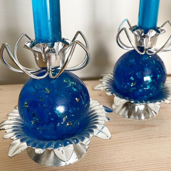 PENDING Lucite Candlesticks with Lucite Gold Flake Holders - Picture 2 of 2